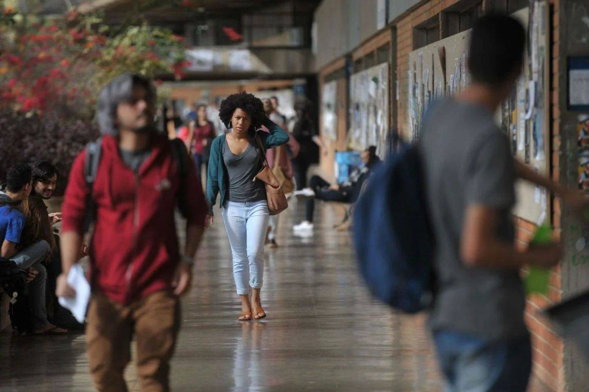 Governo bloqueia recursos da Educação e dirigentes de universidades reagem: ‘Tragédia’