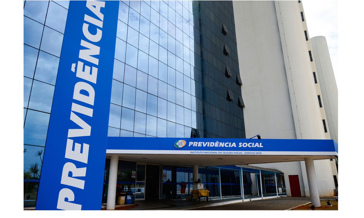 UFSM: Progep informa sobre prorrogação da suspensão da exigência de comprovação de vida dos aposentados e pensionistas