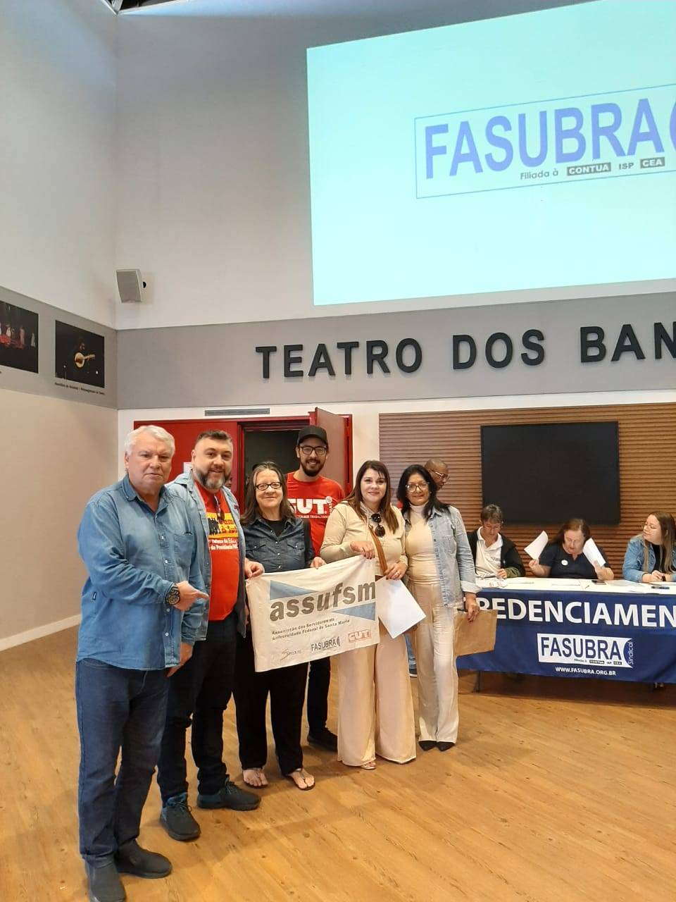 Plenária da Fasubra discute questões da carreira e  empossa nova Direção Nacional