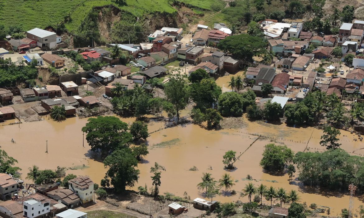 FASUBRA solidária: ajude as vítimas das enchentes na Bahia