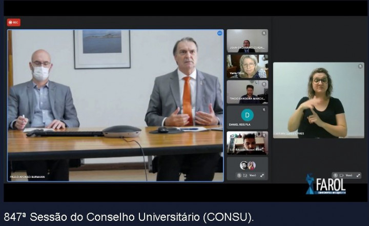CONSU aprova possibilidade de cobrança em cursos de pós-graduação lato sensu