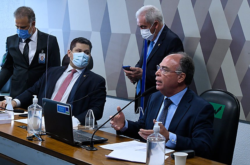 CCJ aprova PEC dos Precatórios, que segue para votação no Plenário