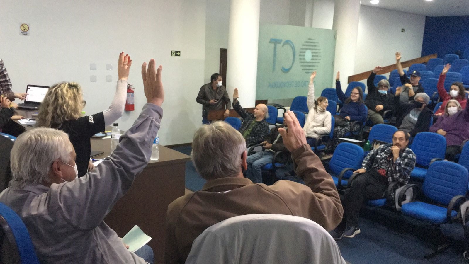 Assufsm presta contas de 2021 para categoria de TAEs da UFSM
