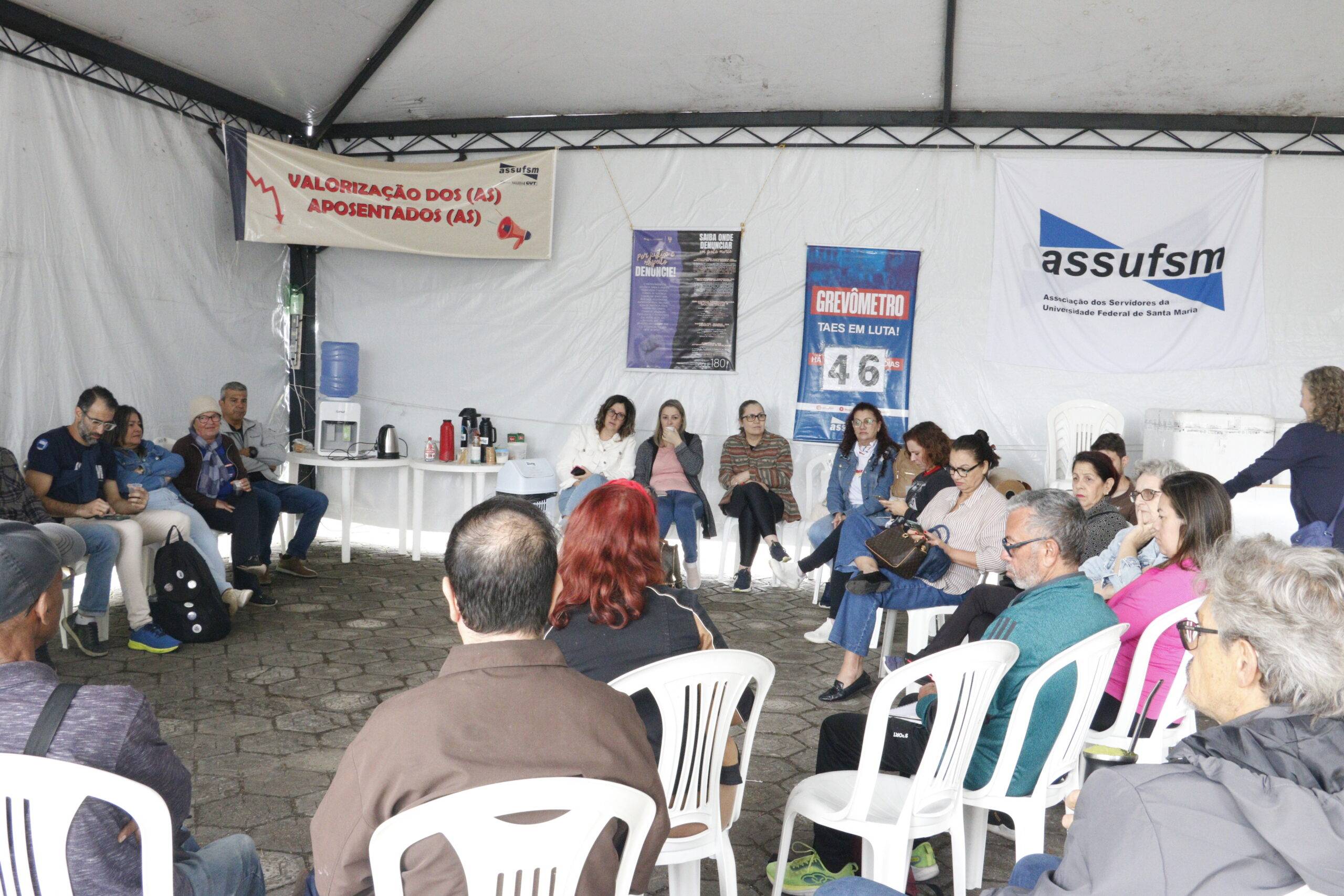 46º dia de greve: CLG repassa informes e organiza agenda de mobilizações da semana